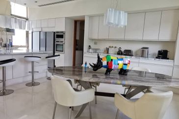 3 Storey Bungalow @ Taman U-Thant for Sales