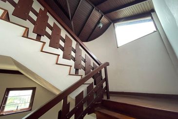 Bukit Gasing, Seksyen 5