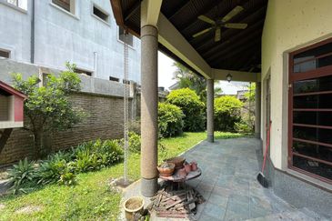 Bukit Gasing, Seksyen 5