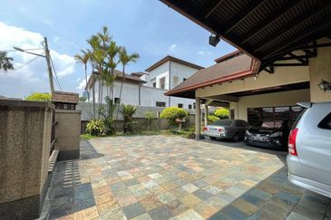 Bukit Gasing, Seksyen 5