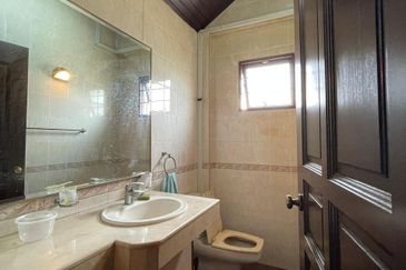 Bukit Gasing, Seksyen 5