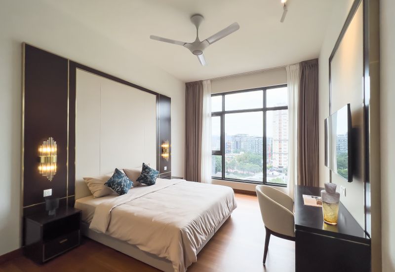 Oxford Residences @ Pavilion Embassy