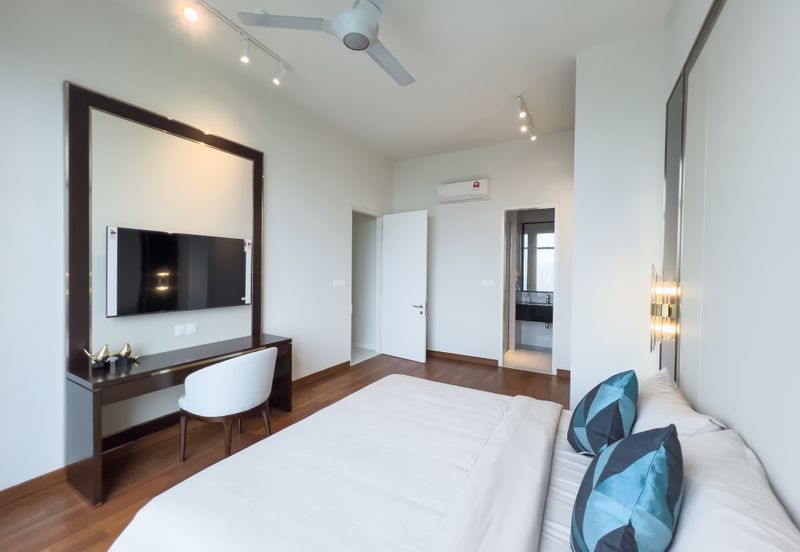 Oxford Residences @ Pavilion Embassy