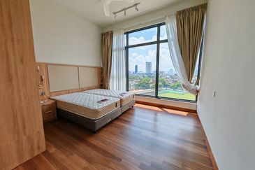 Mayfair Residences @ Pavilion Embassy