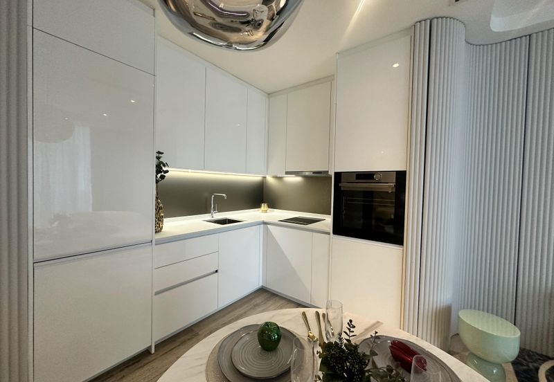 So Sofitel @ Oxley Towers