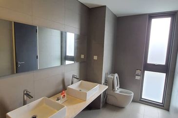 Desa ParkCity (The Breezeway Garden Condo)