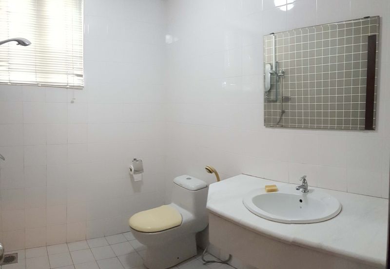 Desa ParkCity (Nadia Parkfront Condominium)