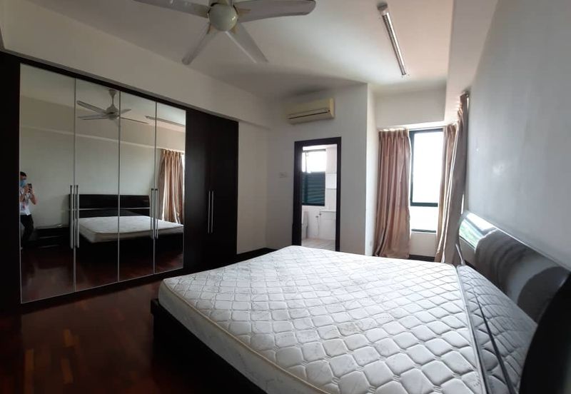 Desa ParkCity (Nadia Parkfront Condominium)