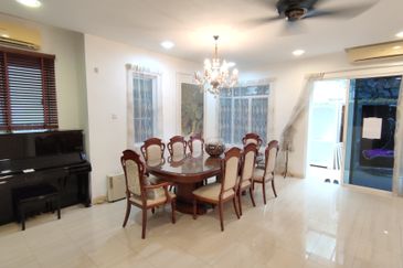 Desa ParkCity (Adora)