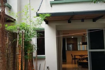 Desa ParkCity (Adora)