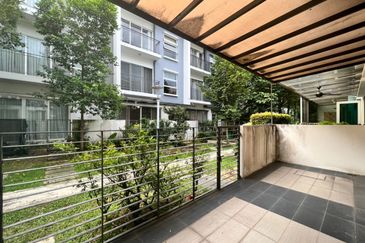 Desa ParkCity (Amelia)