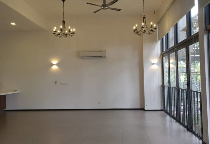 The Mansions @ Parkcity Heights