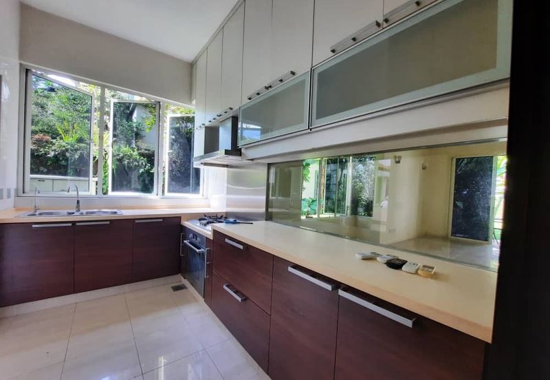 Desa ParkCity (Adora)