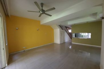 Desa ParkCity (Adora)