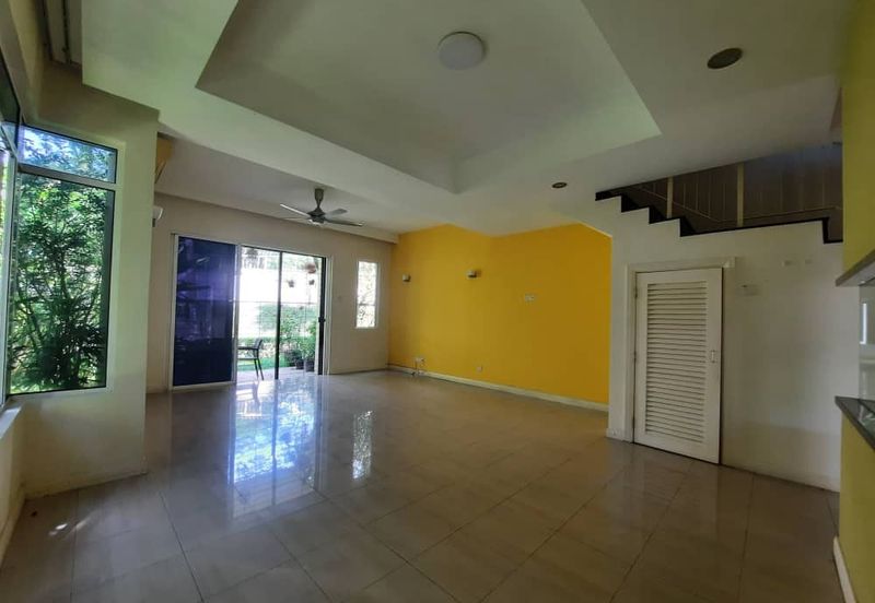 Desa ParkCity (Adora)