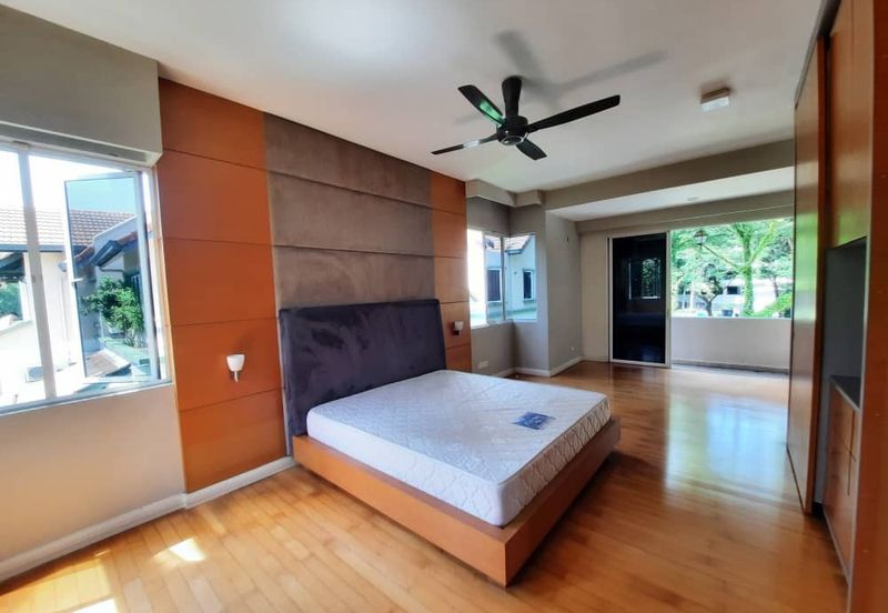 Desa ParkCity (Adora)