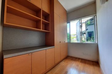 Desa ParkCity (Adora)