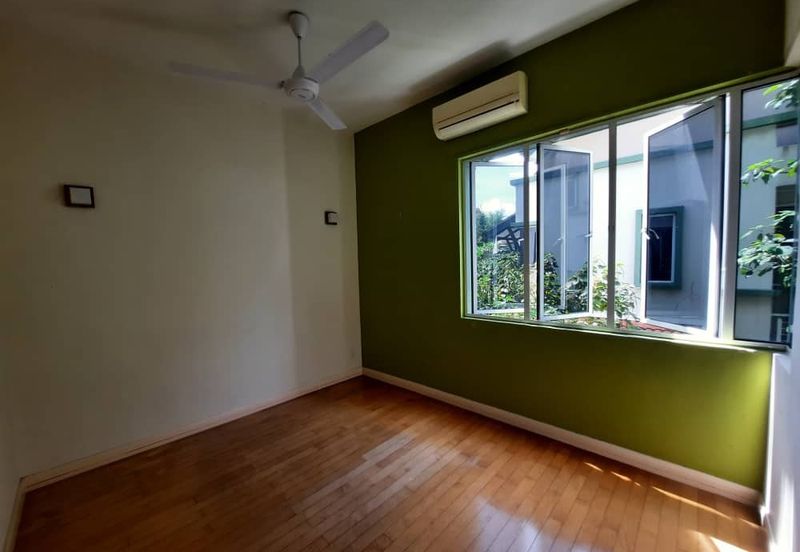 Desa ParkCity (Adora)