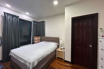 Desa ParkCity (Nadia Parkfront Condominium)