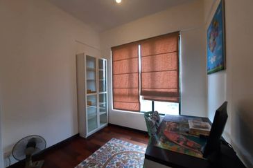 Desa ParkCity (Nadia Parkfront Condominium)