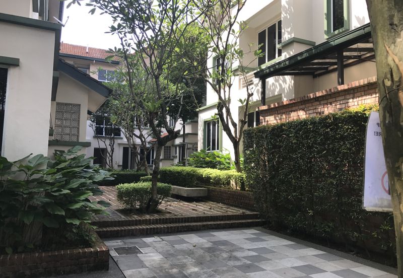 Desa ParkCity (Adora)