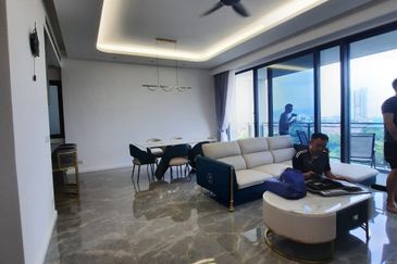 Park Regent (DPC)@Desa Parkcity For Sale