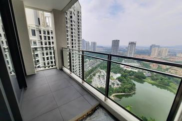 Park Regent (DPC)@Desa Parkcity For Sale