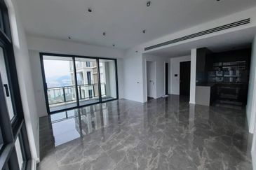 Park Regent (DPC)@Desa Parkcity For Sale