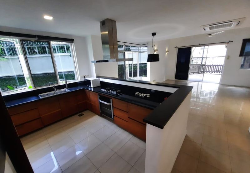 Desa ParkCity (Adora)