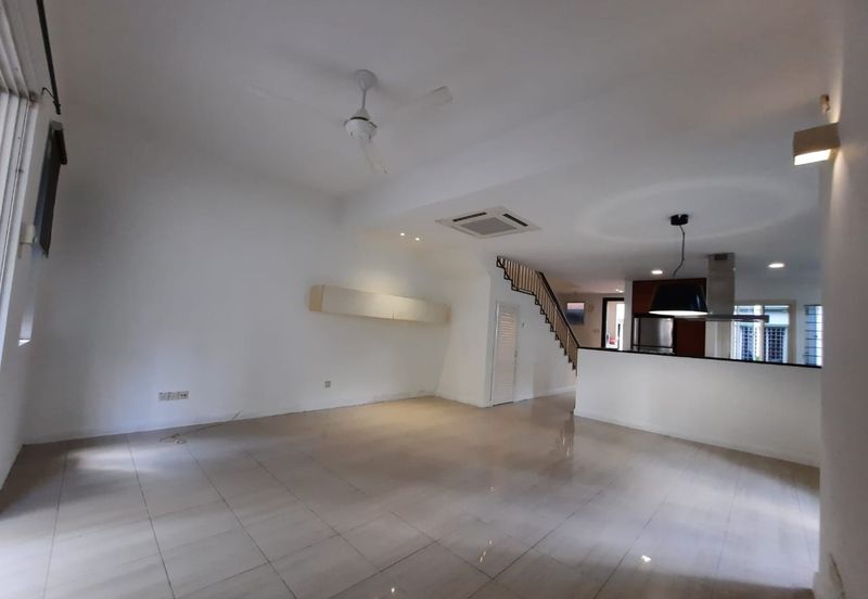 Desa ParkCity (Adora)