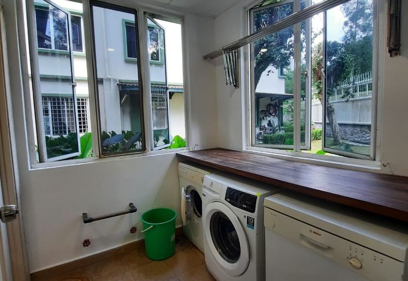 Desa ParkCity (Adora)