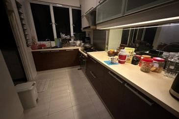 Desa ParkCity (Adora)