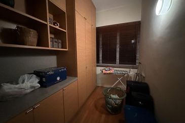 Desa ParkCity (Adora)