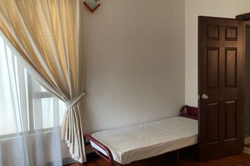 Desa ParkCity (Nadia Parkfront Condominium)