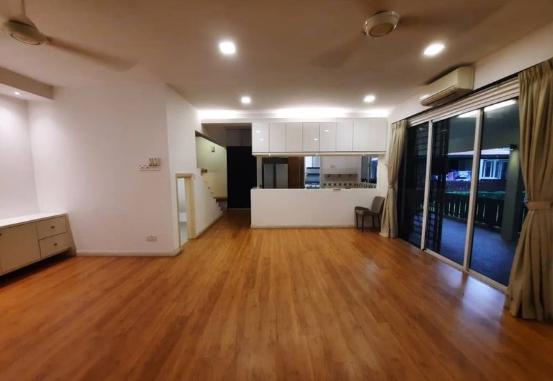 Desa ParkCity (Adiva)