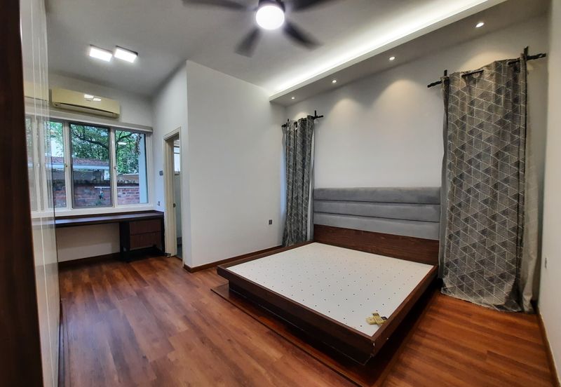 Desa ParkCity (Adiva)