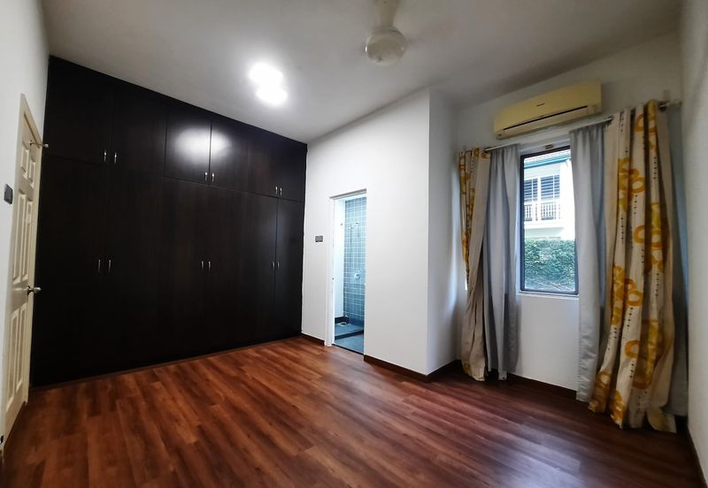 Desa ParkCity (Adiva)