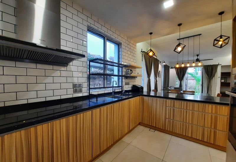 Desa ParkCity (Adiva)