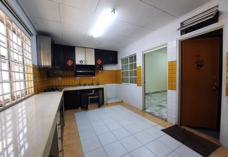 Bandar Sri Damansara (SD10) For Sale
