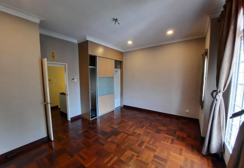 Bandar Sri Damansara (SD10) For Sale