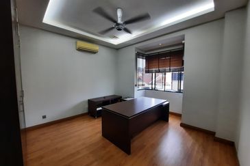 Desa ParkCity (Nadia Parkhomes)