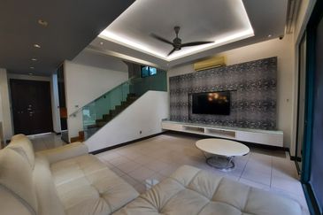 Desa ParkCity (Nadia Parkhomes)