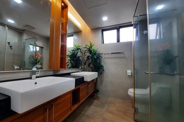 Desa ParkCity (Nadia Parkhomes)