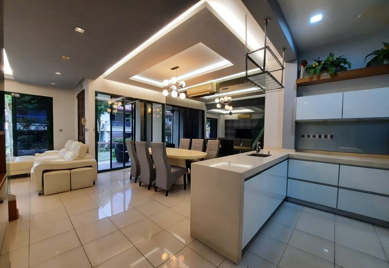 Desa ParkCity (Nadia Parkhomes)