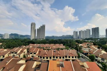 Desa ParkCity (Nadia Parkfront Condominium)