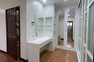 Desa ParkCity (Nadia Parkhomes)