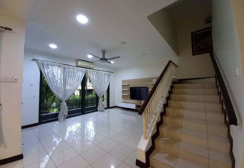 Desa ParkCity (Nadia Parkhomes)