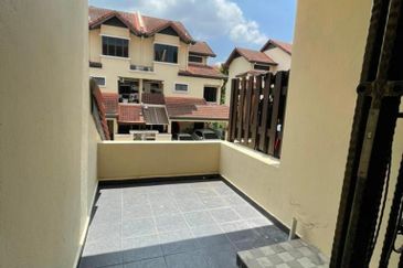 Desa ParkCity (Nadia Parkhomes)