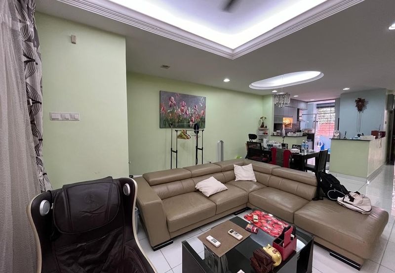 Desa ParkCity (Adora)