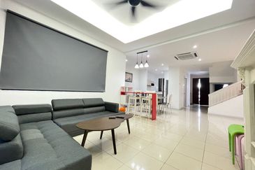 Desa ParkCity (Nadia Parkhomes)